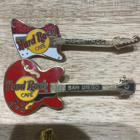 Lot of Vintage Hard Rock Cafe Lapel Pins - Picture 2 of 5